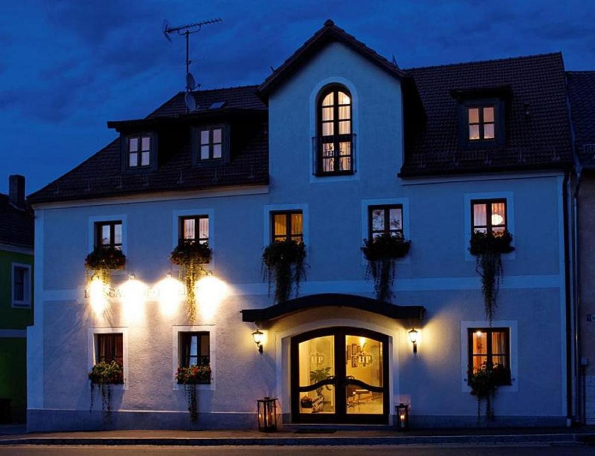 Zedernhof Gesundheits- & Wellnesshotel Stamsried Esterno foto