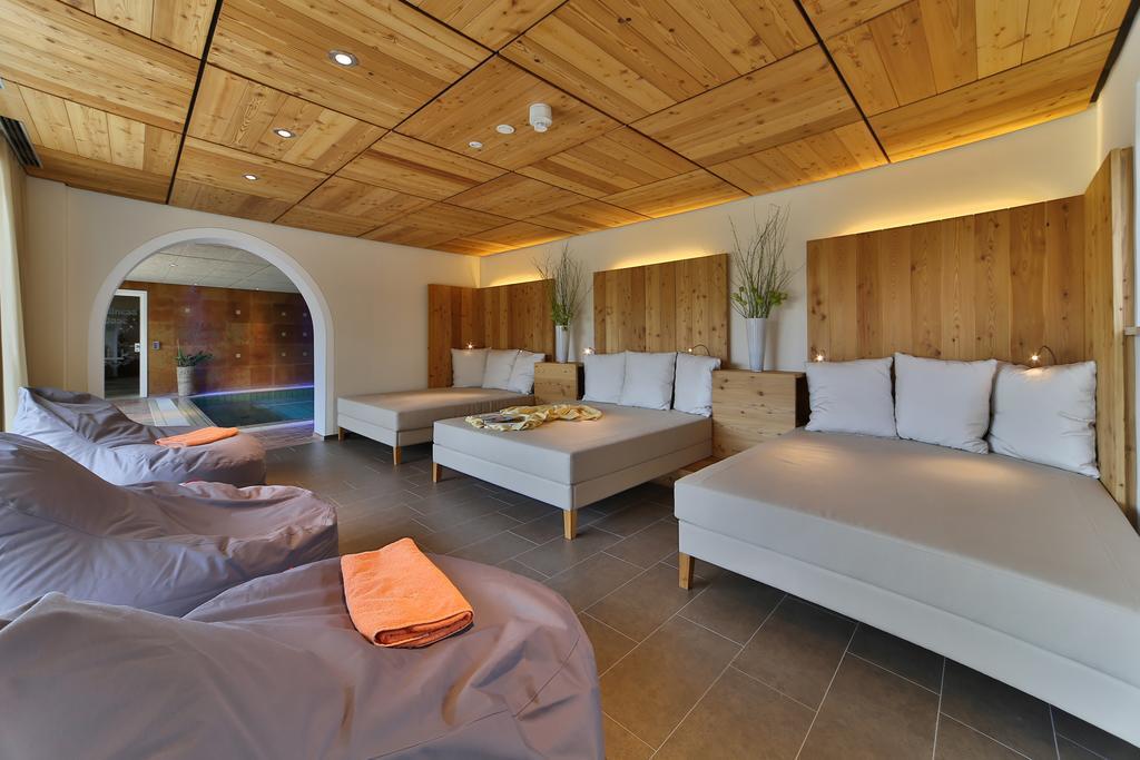 Zedernhof Gesundheits- & Wellnesshotel Stamsried Esterno foto
