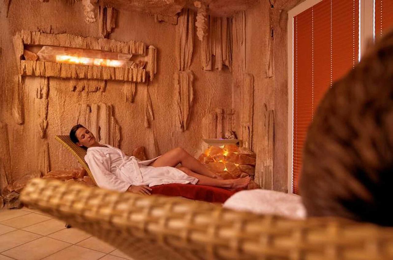 Zedernhof Gesundheits- & Wellnesshotel Stamsried Esterno foto